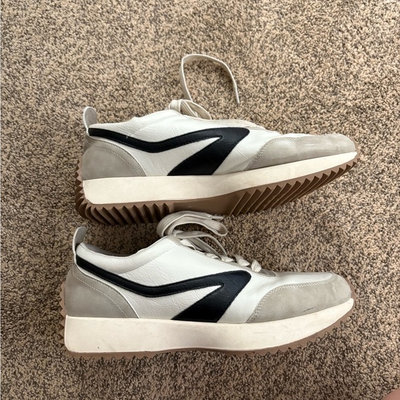 Vince Camuto White and Black Women's Sneakers - Picture 1 of 4